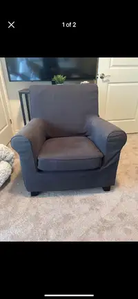 Single accent chair