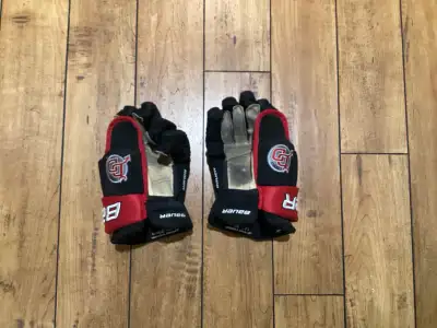Bauer Youth Hockey Gloves - 12”, View more