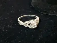 Michael Kors Twisted Halo Bridal Engagement Ring 0.68ct Diamond