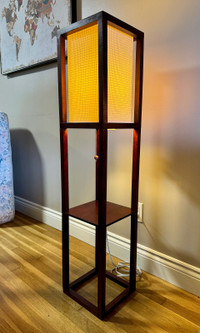Modern Square Wood Frame Lamp