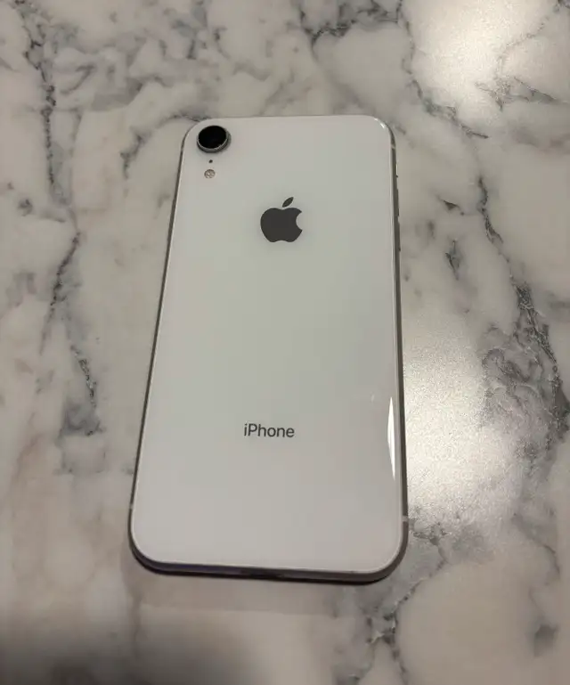 iPhone XR62863727954179121