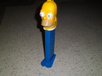 Giant 12" PEZ Candy Roll Dispenser The Simpsons HOMER 2003
