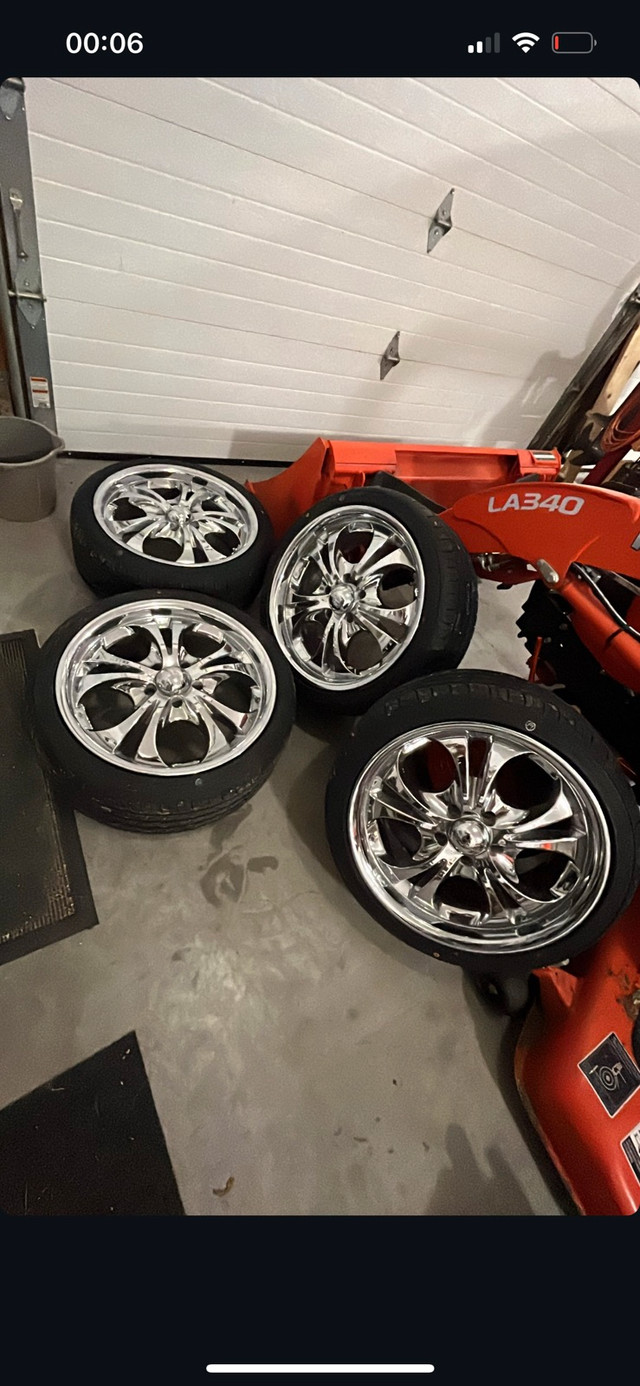 Boss Rims 18” and Tires 215/40/18 in Tires & Rims in St. Catharines