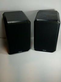 Boston Acoustics HD5 Speakers