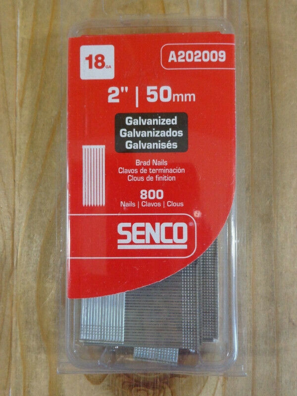 Senco 2" - 18ga Galvanized Brad Nails - 800 per box box in Hardware, Nails & Screws in Saint John