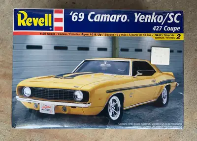 Revell 1:25 #2826 '69 Camaro Yenko/SC 427 Coupe. New & Sealed Bin41
