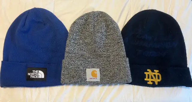  Winter toques - North Face, Notre Dame in Men's in Kingston - Image 2