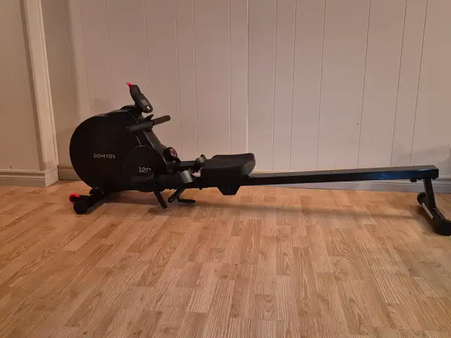 Rowing machine-PRICE REDUCED! in Exercise Equipment in City of Halifax - Image 2