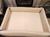 Baby bumper bed/playpen