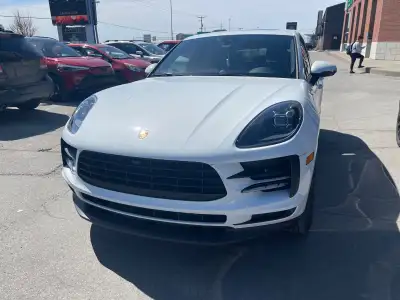 Porsche Macan Turbo 2020 – Performance raffinée et élégance Avec Apple Car Play . Pneus neufs SUV ha...