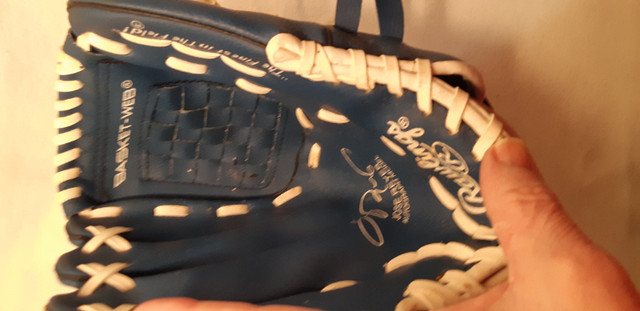 Kids Baseball Gloves - 3 Different - All Rawlings in Baseball & Softball in Hamilton