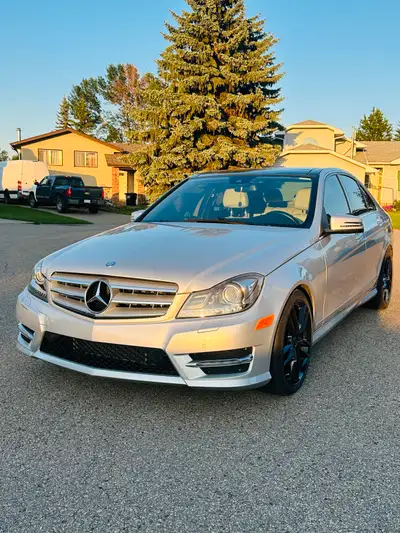 Beautiful Active Status 2013 Mercedes Benz C350 AWD 4 Matic with 108,282 KM for sale with every sing...