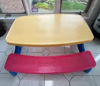 Little tikes picnic table
