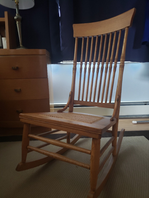 Antique Rocking Chair (Refinished) in Chairs & Recliners in Annapolis Valley
