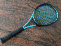 Head Boom Pro tennis racquet, grip 4 3/8