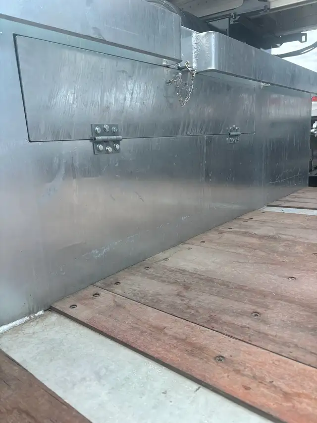 2026 Gincor Tridem Galvanized EQ Drop Deck in Heavy Trucks in Hamilton - Image 6