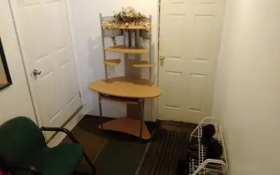 Basement furnished cozy room for rent in Scarborough. Available immediately or December1st. Only for...