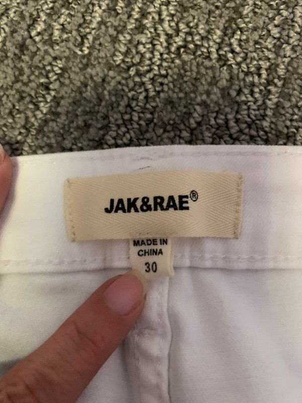 Ladies Size 10 Jak & Rae Jeans in Women's - Bottoms in St. Catharines - Image 4