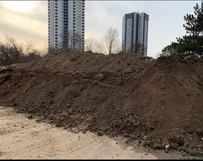 20 truck loads of good topsoil in pickering area available to drop off no charge please call or text...