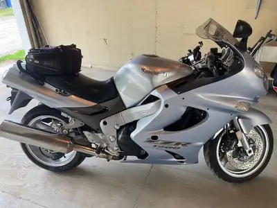 2002 Kawasaki 1200 ZZR, $5450 Recent tune up and carbs cleaned by licensed motorcycle mechanic. Well...