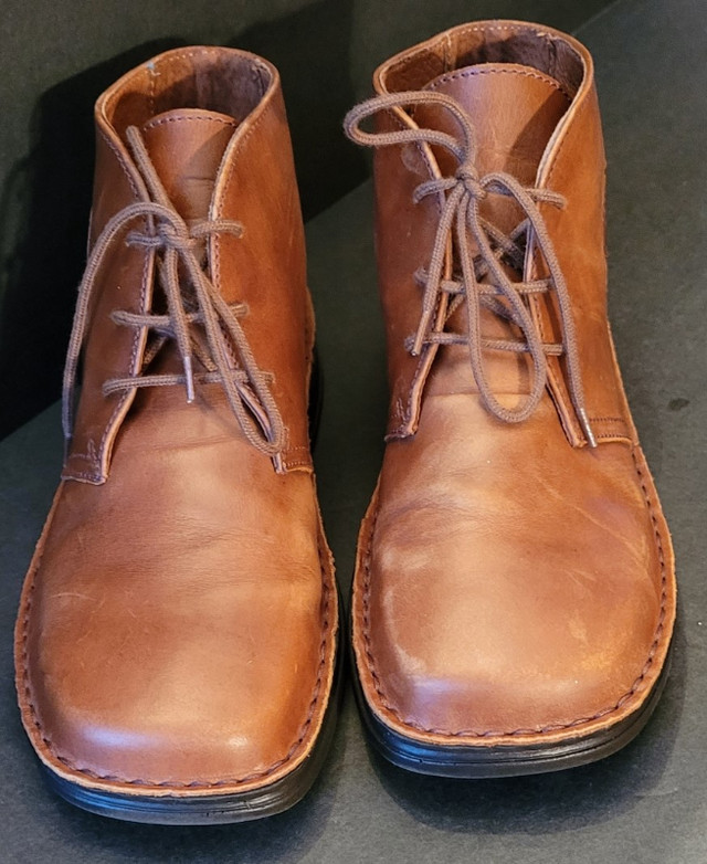 Josef Seibel Brown Distressed Leather Flowered Ankle Boot Sz 6 in Women's - Shoes in Winnipeg - Image 3