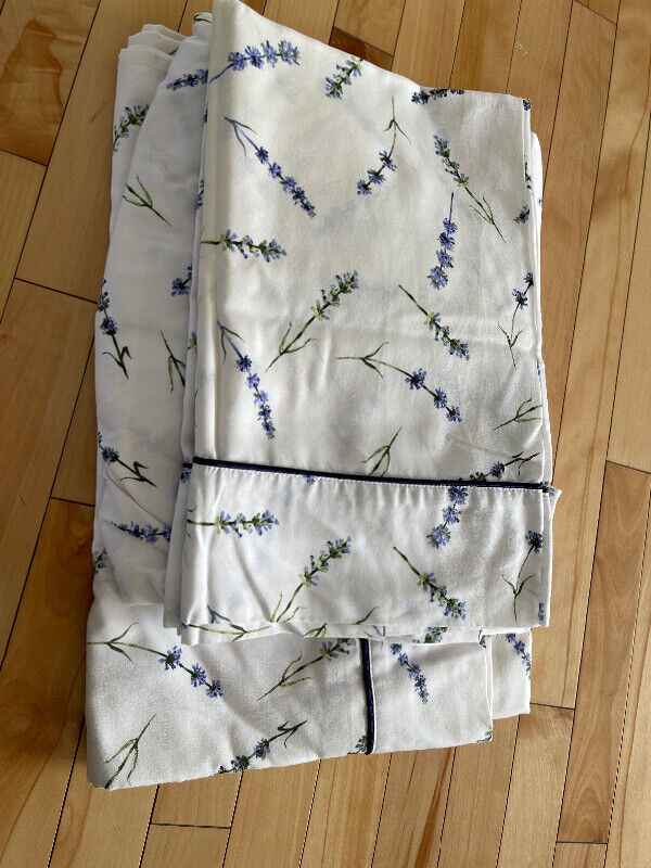 Full size bed sheet set New Bedding Edmonton Kijiji