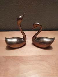 Pair of vintage brass swans.