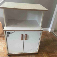 FREE MICROWAVE STAND 