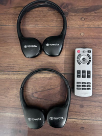 Toyota Sienna Headphones (x2) and Controller