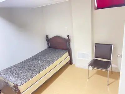 ONLY for MALE Near YORK- UNIVERSITY ( NORTH YORK) This basement private room is ideal for a student...