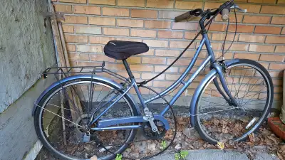 VELO FEMME - PETIT, View more