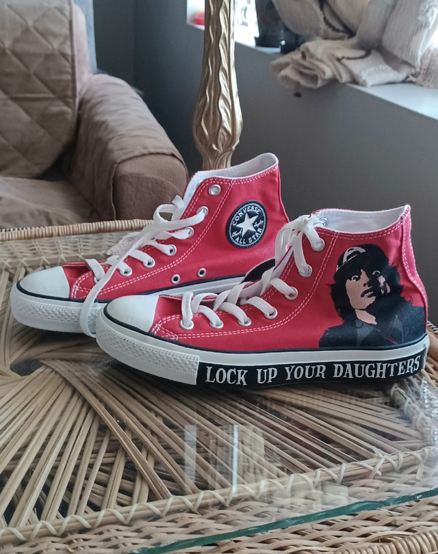 Converse Sneakers ACDC -Men's 6/Women's 8 $65 in Men's Shoes in Markham / York Region - Image 2