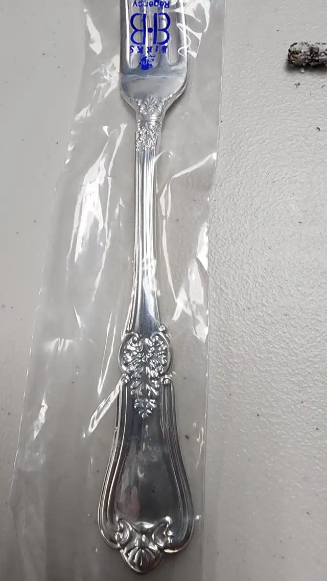 Birks Regency RICHMOND Silver Plate Flatware  55 Pcs548410891206010885