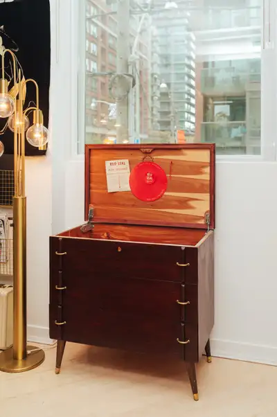 Midcentury Modern Vintage Cedar Chest Unique design with extra deep chest + bottom drawer. Both are...