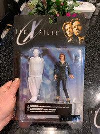 The X Files Agent Dana Scully Series 1 1998 Action Figure NIB