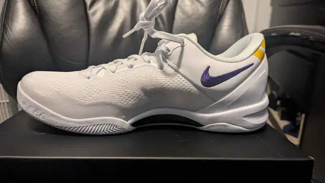Kobe 8 Protro in Men's Shoes in Mississauga / Peel Region - Image 3