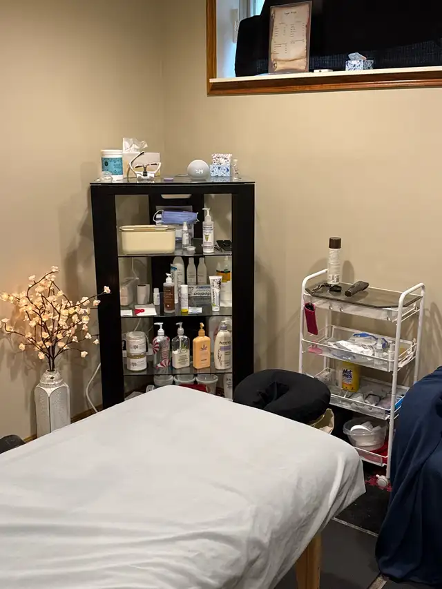 Sugaring  (waxing with sugar) for Men and women62863238099329124