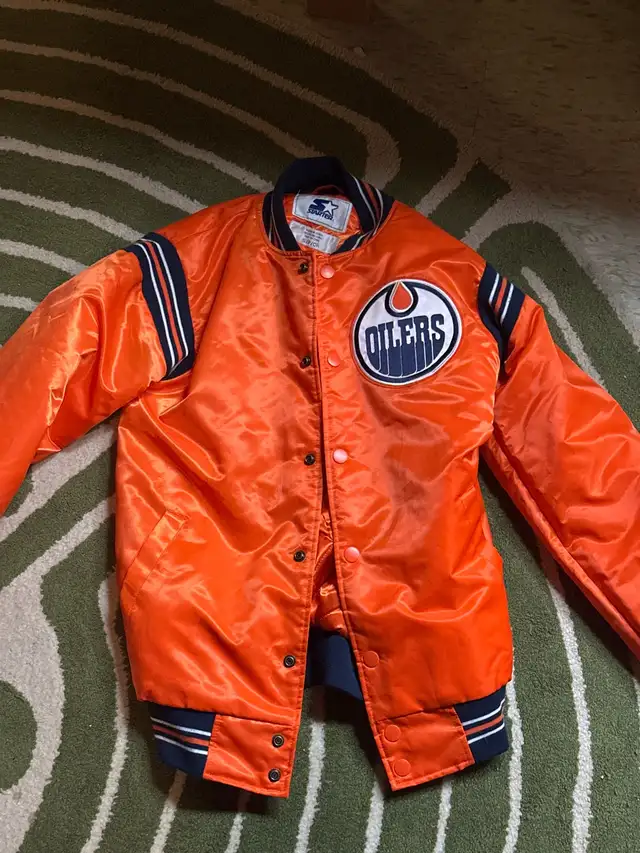 oilers jacket 50$