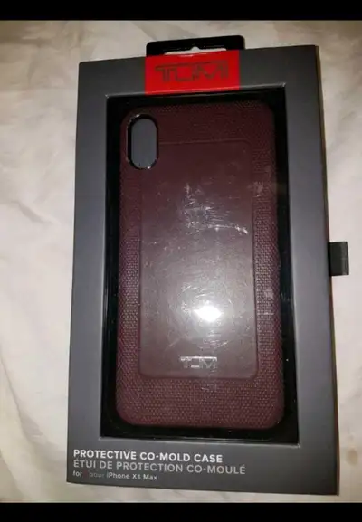GENUINE TUMI BRAND NEW BROWN IPHONE XS MAX CELL PHONE CASE.