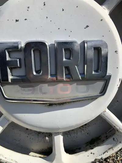 Ford 9000 Louisville...T/A gravel truck Detroit running when parked...will need batteries $1500 OBO...