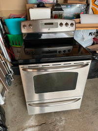 Electric Range and Microwave for sale