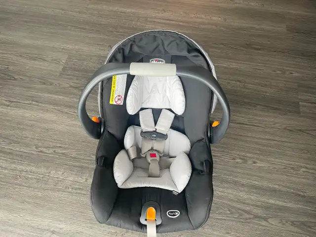 Chicco KeyFit 30 Infant Car Seat + Base in Strollers, Carriers & Car Seats in Ottawa - Image 2