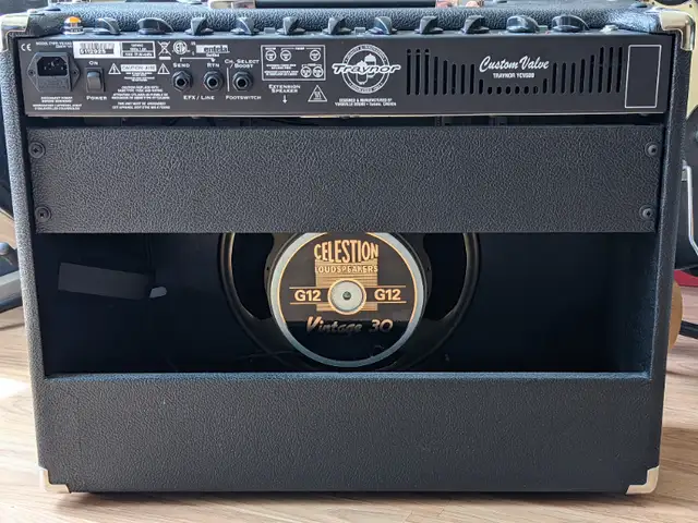 Traynor Custom Valve 50W Tube Amp (YCV50B) in Amps & Pedals in City of Toronto - Image 4