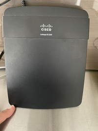 Cisco Linksys E1200  Router and power supply