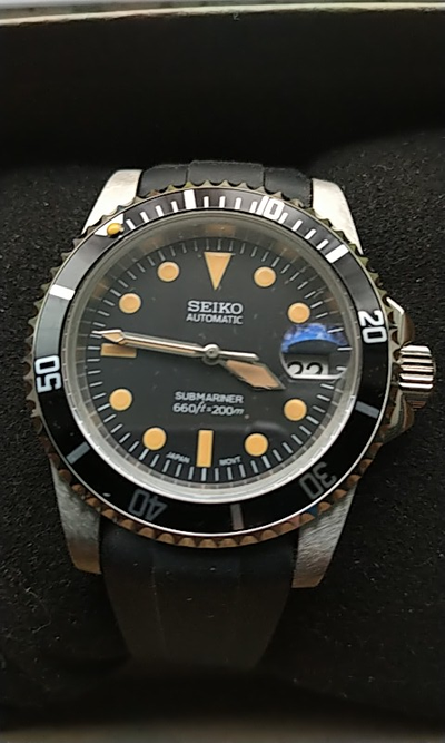 Automatic watch in new condition, View more