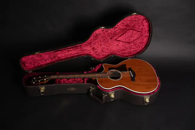 Guitare Taylor 414cd LTD Sinker Redwood in Guitars in Sherbrooke - Image 9