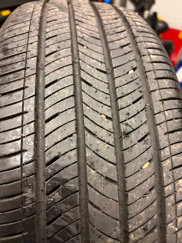 Hyundai Elantra aluminum rims with P205/55R16 all season tires in Tires & Rims in Cambridge - Image 3