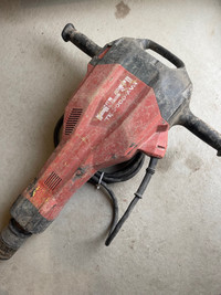 HILTI TE 2000-AVR Jackhammer/ Demolition Hamner