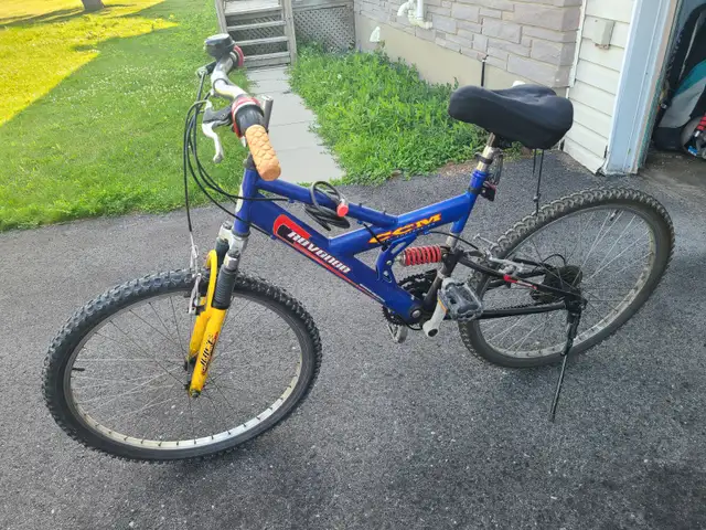 Mountain Bike: XL (Pickup near Algonquin College / Sportsplex)