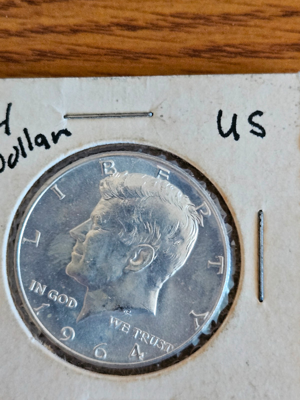 1964 Kennedy Half Dollar in Arts & Collectibles in Guelph - Image 3